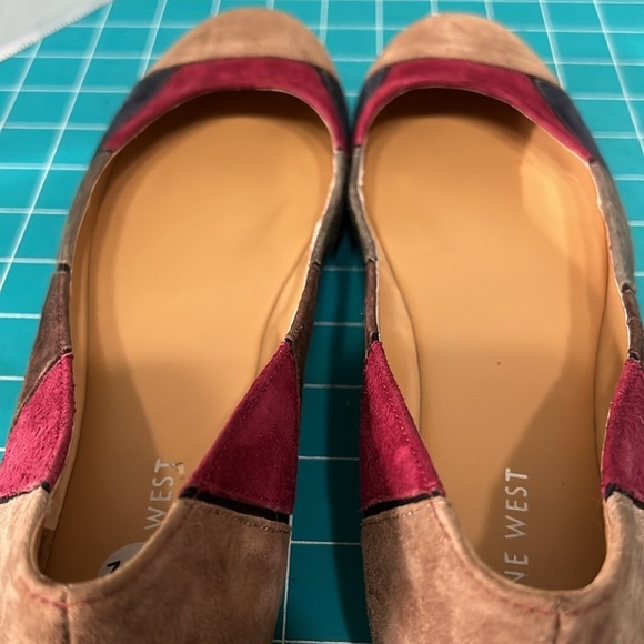 Nine West women’s suede flats 9.5 Natural color way - Picture 5 of 12